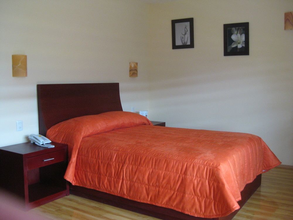 Hotel Cr Tehuacan Luaran gambar